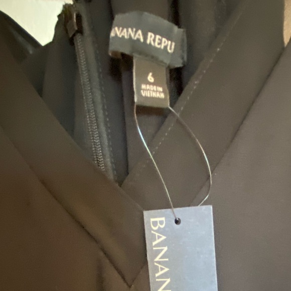 Banana Republic Black Wide-leg Jumpsuit, Size 6 - Picture 5 of 7